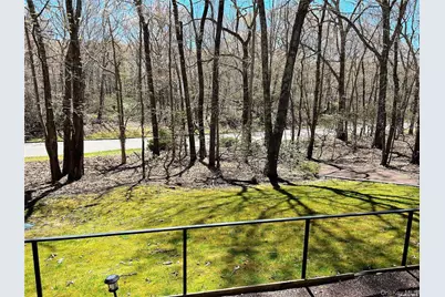 112 Laurel Valley Drive, Sag Harbor, NY 11963 - Photo 17