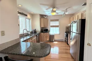 112 Laurel Valley Dr, Sag Harbor, NY 11963 - Photo 3