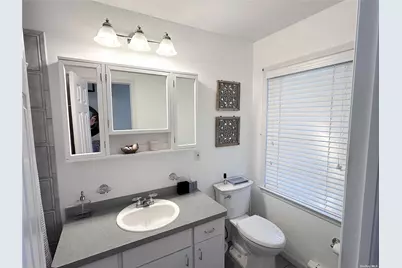 112 Laurel Valley Drive, Sag Harbor, NY 11963 - Photo 7