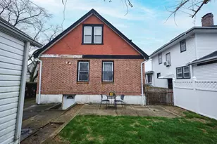 135-47 229th St, Springfield Gardens, NY 11413 - Photo 33