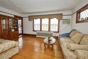 135-47 229th St, Springfield Gardens, NY 11413 - Photo 7