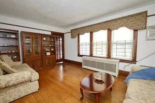 135-47 229th St, Springfield Gardens, NY 11413 - Photo 9