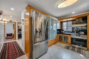 431 Kirkman Ave, Elmont, NY 11003 - Photo 11