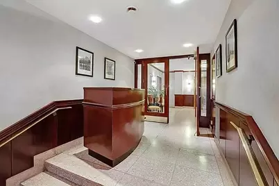 240 46 E #10E, Astoria, NY 10017 - Photo 17