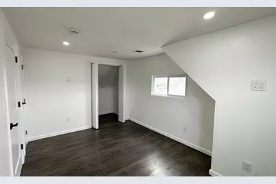 12 Meridian Road, Levittown, NY 11756 - Photo 7