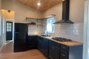 24 Lovett Ln, Jeffersonville, NY 12748 - Photo 7