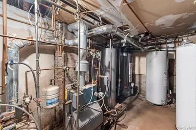 22 Jones Place, Yonkers, NY 10703 - Photo 25