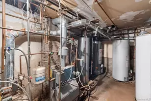 22 Jones Pl, Yonkers, NY 10703 - Photo 25