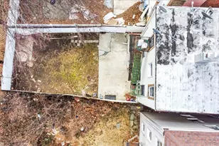 22 Jones Pl, Yonkers, NY 10703 - Photo 33