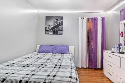 22 Jones Place, Yonkers, NY 10703 - Photo 13