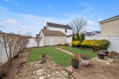 14620 111th Avenue, Jamaica, NY 11435 - Photo 17