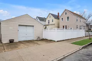 146-20 111th Ave, Jamaica, NY 11435 - Photo 19