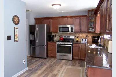 11 Doral Lane, Yaphank, NY 11980 - Photo 7