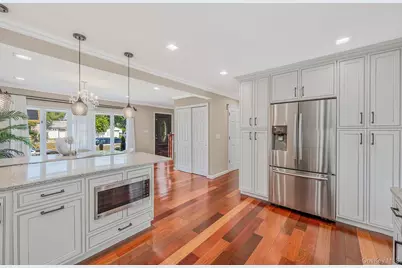 [Address not provided], West Hempstead, NY 11552 - Photo 7