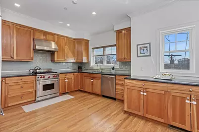 80 Old Boston Post Road #6, New Rochelle, NY 10801 - Photo 13