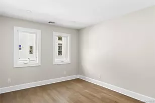 193 Holiday Blvd, Center Moriches, NY 11934 - Photo 15