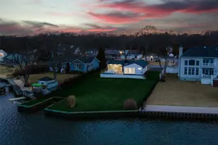 193 Holiday Blvd, Center Moriches, NY 11934 - Photo 25