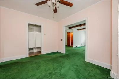 22 Pansy Avenue, Floral Park, NY 11001 - Photo 7