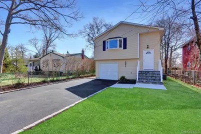 150 Moriches Avenue, Mastic, NY 11950 - Photo 3