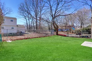 150 Moriches Ave, Mastic, NY 11950 - Photo 27