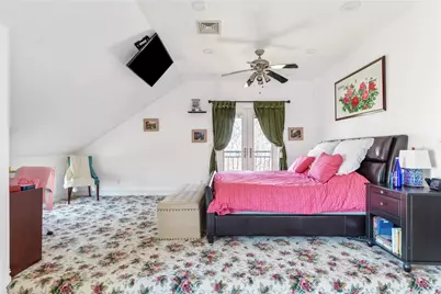 15 Hoffstot Lane, Sands Point, NY 11050 - Photo 19