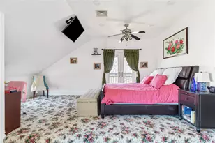 15 Hoffstot Ln, Sands Point, NY 11050 - Photo 19