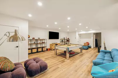 233 N Magee Street, Southampton, NY 11968 - Photo 27