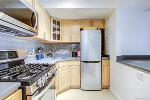 107-40 Queens Blvd, Forest Hills, NY 11375 - Photo 9