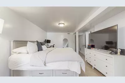 479 Irving Avenue, Brooklyn, NY 11237 - Photo 33