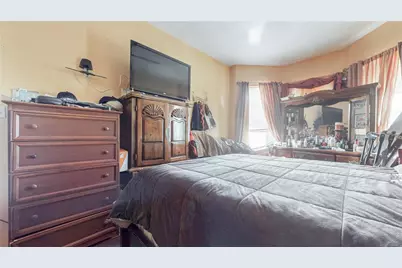 479 Irving Avenue, Brooklyn, NY 11237 - Photo 17