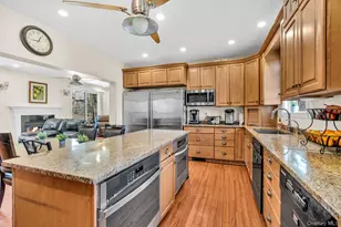 27 Overlook Rd, White Plains, NY 10605 - Photo 11