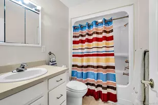 27 Overlook Rd, White Plains, NY 10605 - Photo 21