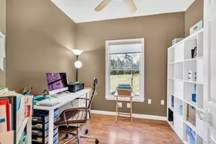 27 Overlook Rd, White Plains, NY 10605 - Photo 13