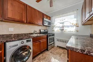 74-27 220th St, Oakland Gardens, NY 11364 - Photo 5