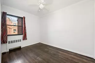 74-27 220th St, Oakland Gardens, NY 11364 - Photo 9