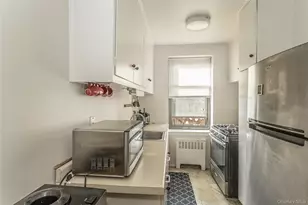 32-22 92nd St, East Elmhurst, NY 11369 - Photo 11