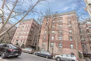 32-22 92nd St, East Elmhurst, NY 11369 - Photo 1