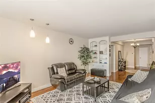 32-22 92nd St, East Elmhurst, NY 11369 - Photo 5