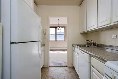 615 Palmer Rd #602, Yonkers, NY 10701 - Photo 11