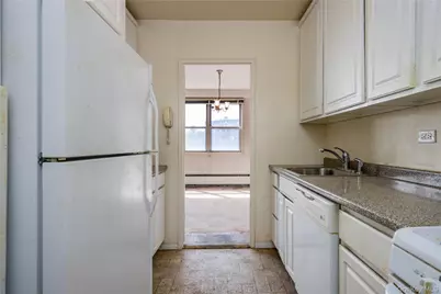 615 Palmer Rd #602, Yonkers, NY 10701 - Photo 11