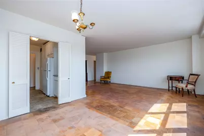 615 Palmer Rd #602, Yonkers, NY 10701 - Photo 9