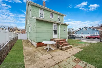 248-18 Memphis Avenue, Rosedale, NY 11422 - Photo 3