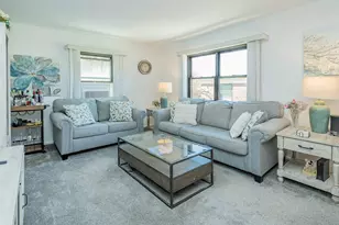220-10 75th Ave, Oakland Gardens, NY 11364 - Photo 5