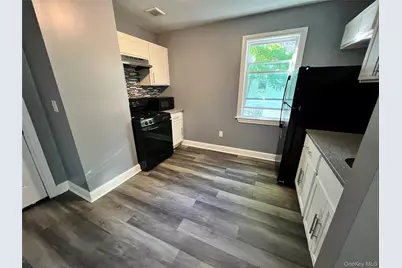 58 Lincoln Avenue, Poughkeepsie, NY 12601 - Photo 3