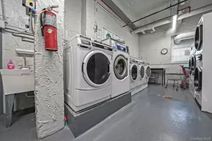 65-15 Alderton St, Rego Park, NY 11374 - Photo 11