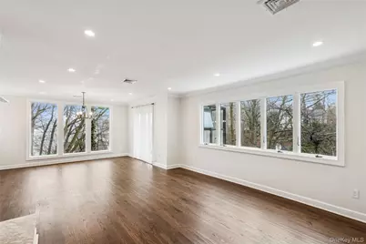 315 McKinley Terrace, Centerport, NY 11721 - Photo 7