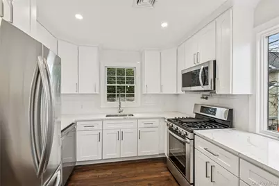 315 McKinley Terrace, Centerport, NY 11721 - Photo 9