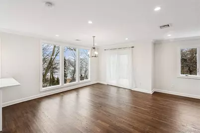 315 McKinley Terrace, Centerport, NY 11721 - Photo 5