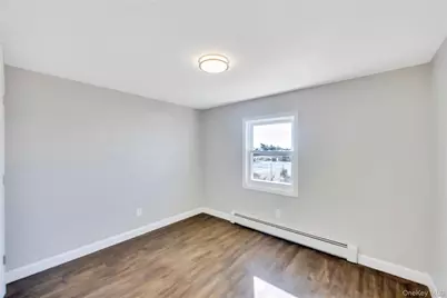 7 Howard Avenue, Freeport, NY 11520 - Photo 19