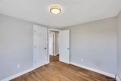 7 Howard Avenue, Freeport, NY 11520 - Photo 29